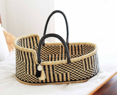 ‘Tranquility' (Black) Moses Basket - (mattress included)